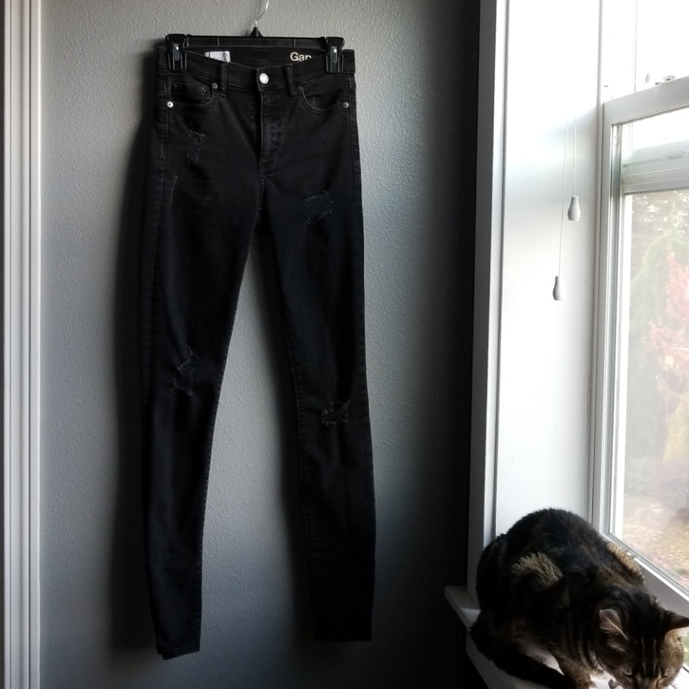 GAP black skinny jeans